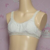 z3829☆A70サイズ☆ティーンズ　スポーツブラ