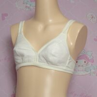 z3891☆B70サイズ☆ティーンズ　スポーツブラ