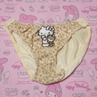 7061☆HelloKitty☆Mサイズ☆コットン　ジュニア　ショーツ