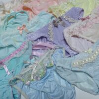 1351☆ 萌え系 ツルツル 10枚セット ☆ティーンズ パンティ ショーツ